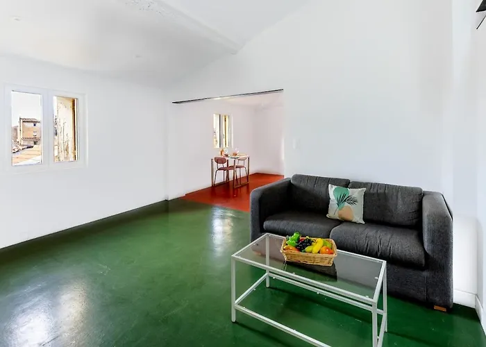 Triomphe 2 - Wifi - Centreville - Terrasse