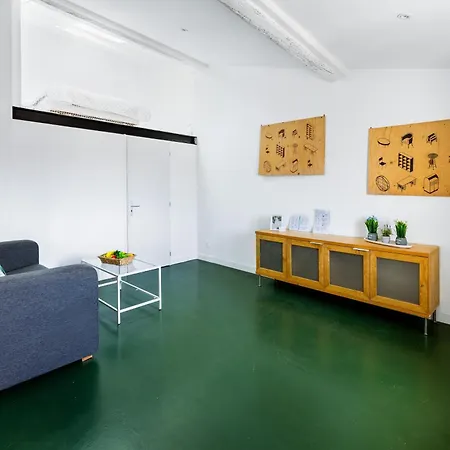 Triomphe 2 - Wifi - Centreville - Terrasse * Монпелье